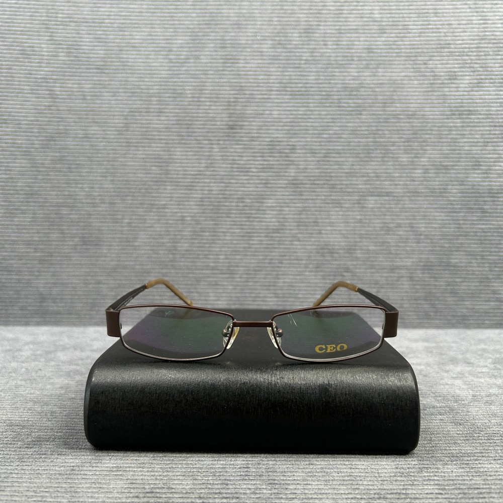 CEO Nicole M.L. Brown Brown Rectangular Y2k Eyeglasses Frames 52-18-140 Japan